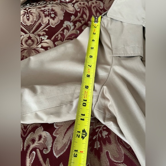 London Fog rain coat - Picture 12 of 14